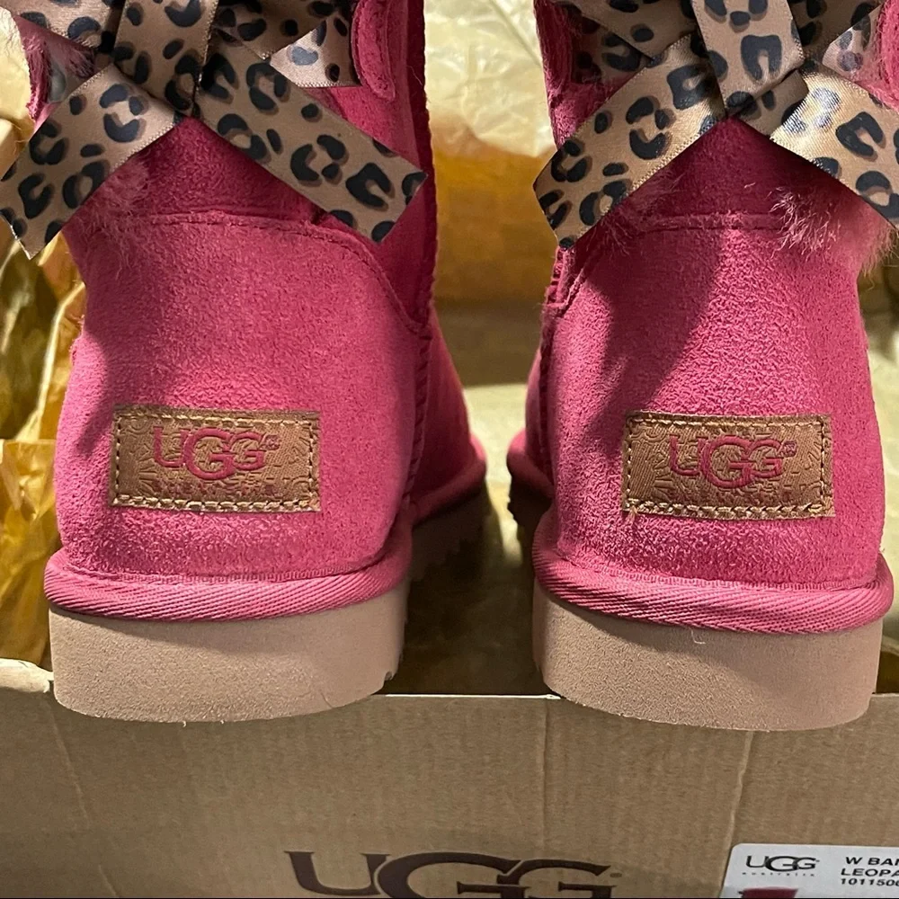 💕 UGG BOOTS - Bailey Bow 🎀 Cheetah Leopard Pink Size 5 Womens - Picture 12 of 13